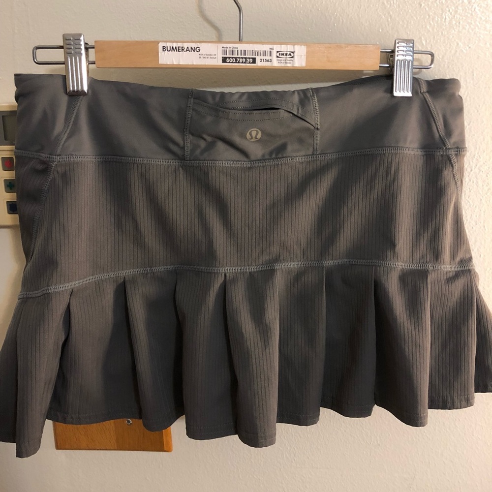 Lululemon Gray Tennis Skirt “wet dry warm”